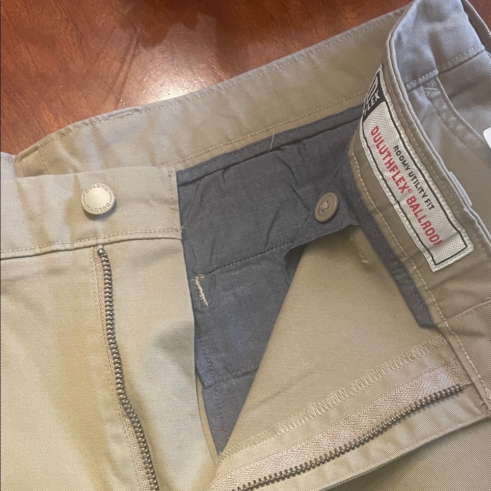 Duluth Trading Co Men's Tan Chinos - Picture 3 of 6